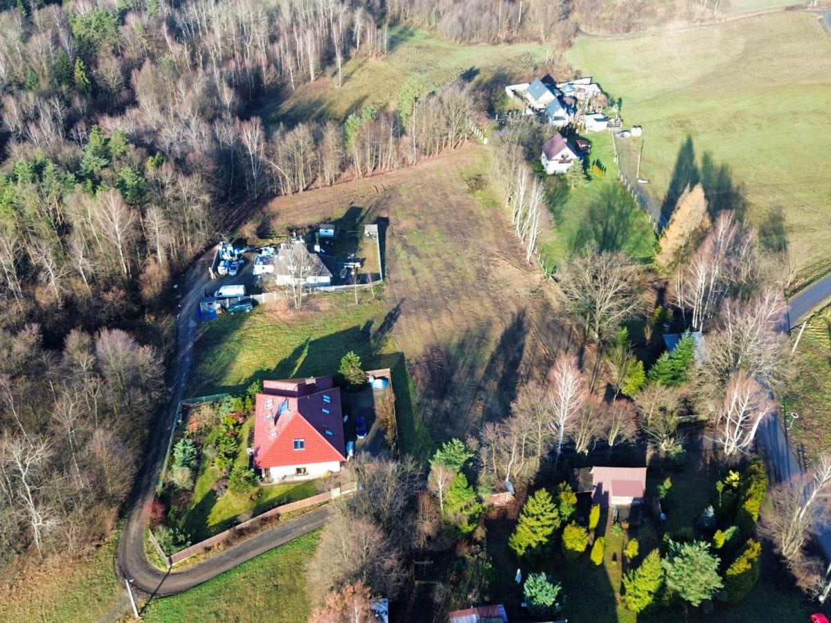 Działka  pokojowe na Sprzedaż