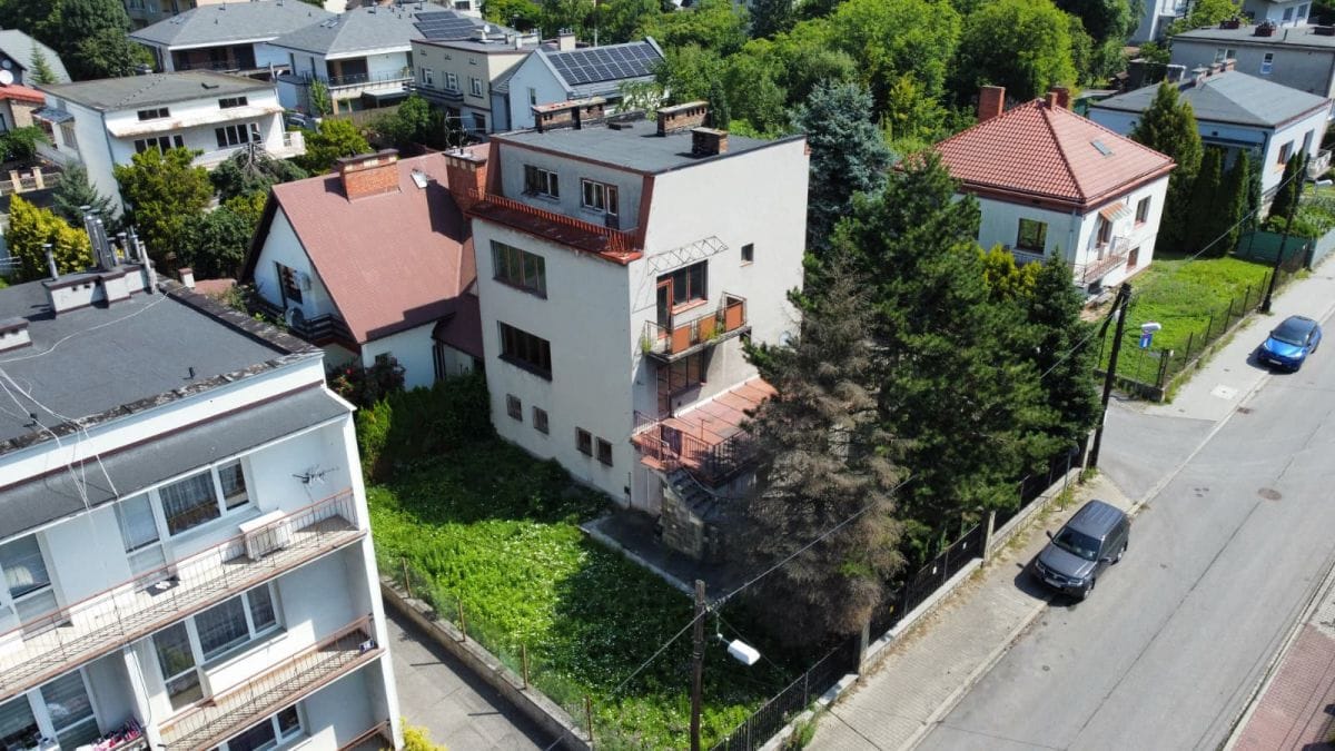 Dom 6 pokojowe na Sprzedaż