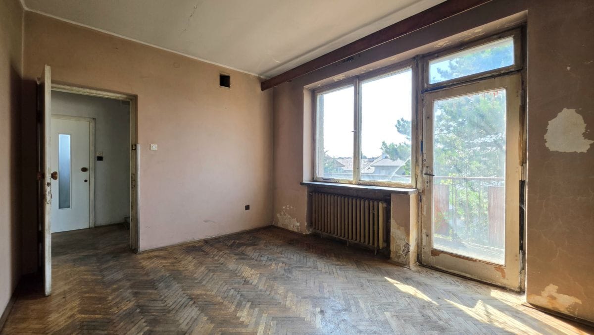 Dom 6 pokojowe na Sprzedaż