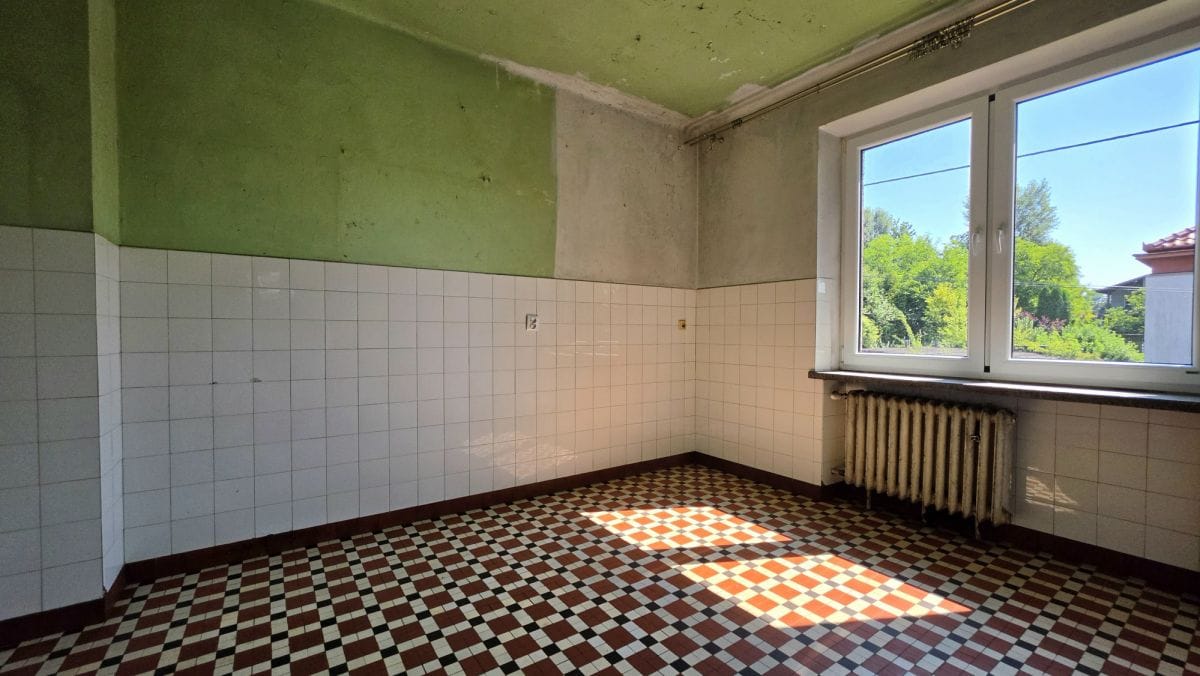 Dom 6 pokojowe na Sprzedaż