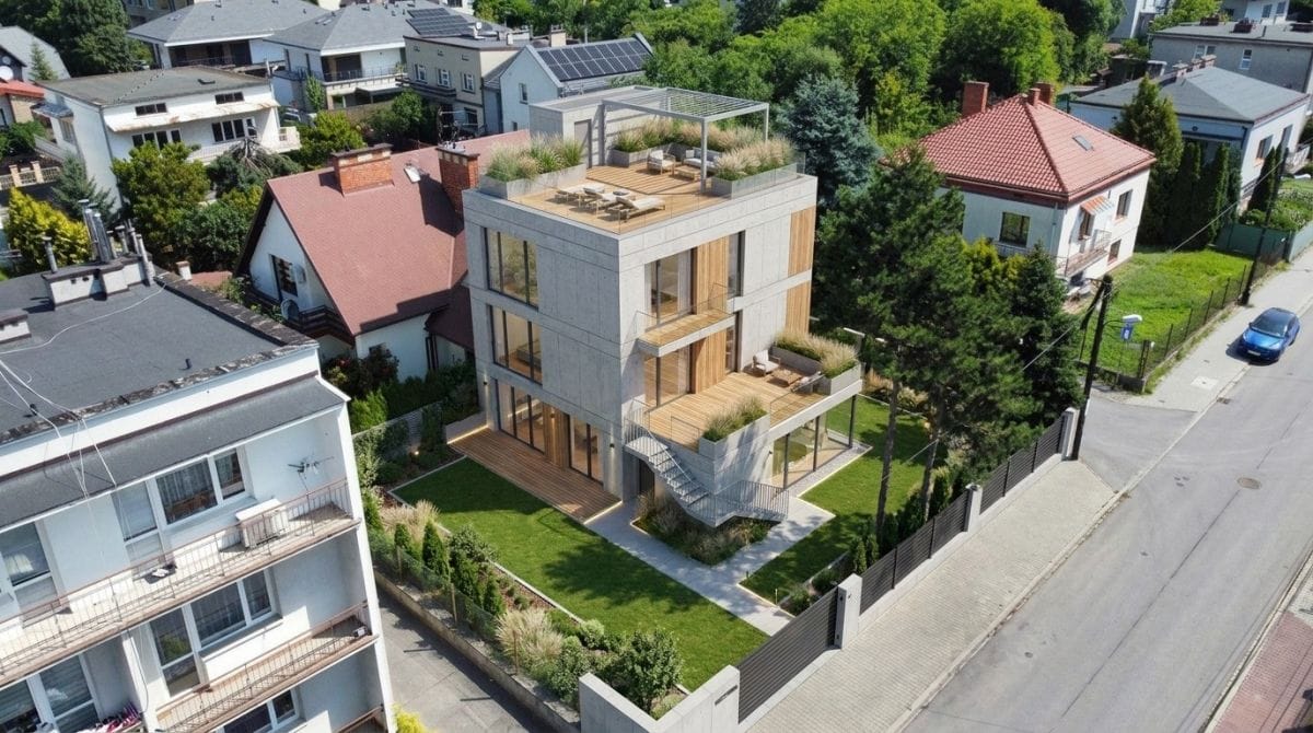 Dom 6 pokojowe na Sprzedaż