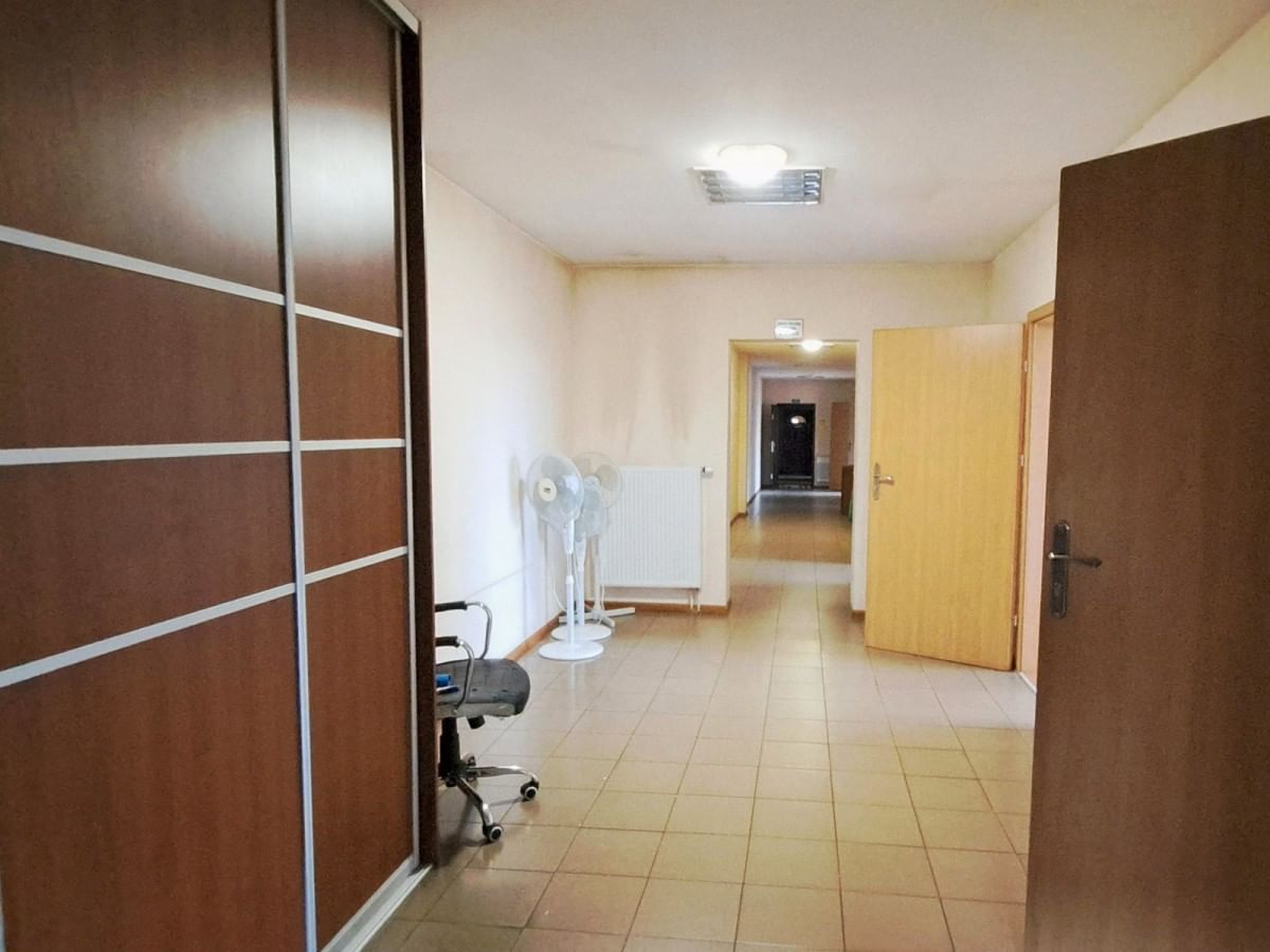 Lokal użytkowy  pokojowe na Sprzedaż