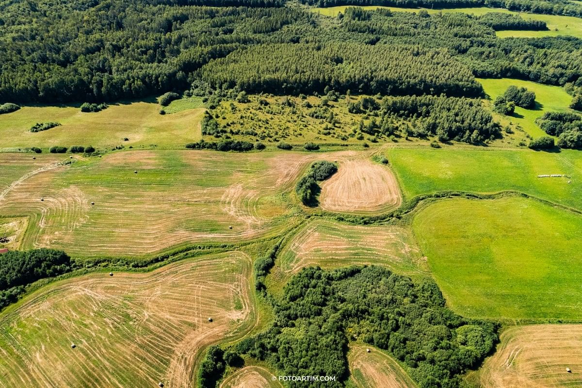 Działka  pokojowe na Sprzedaż