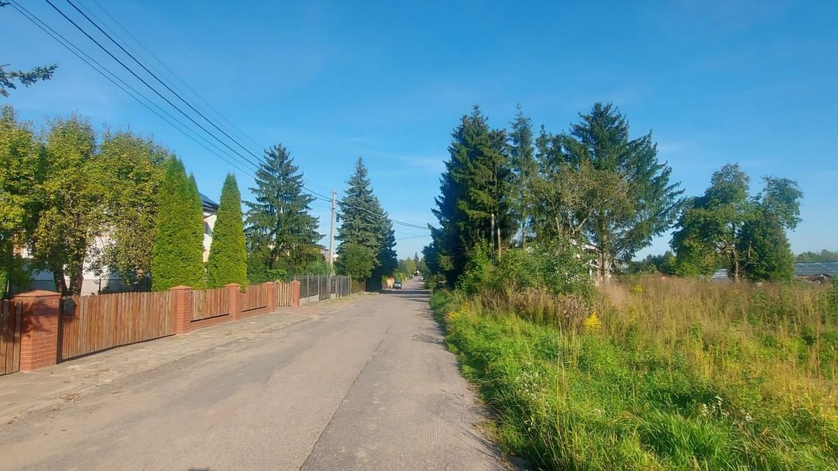 Działka  pokojowe na Sprzedaż