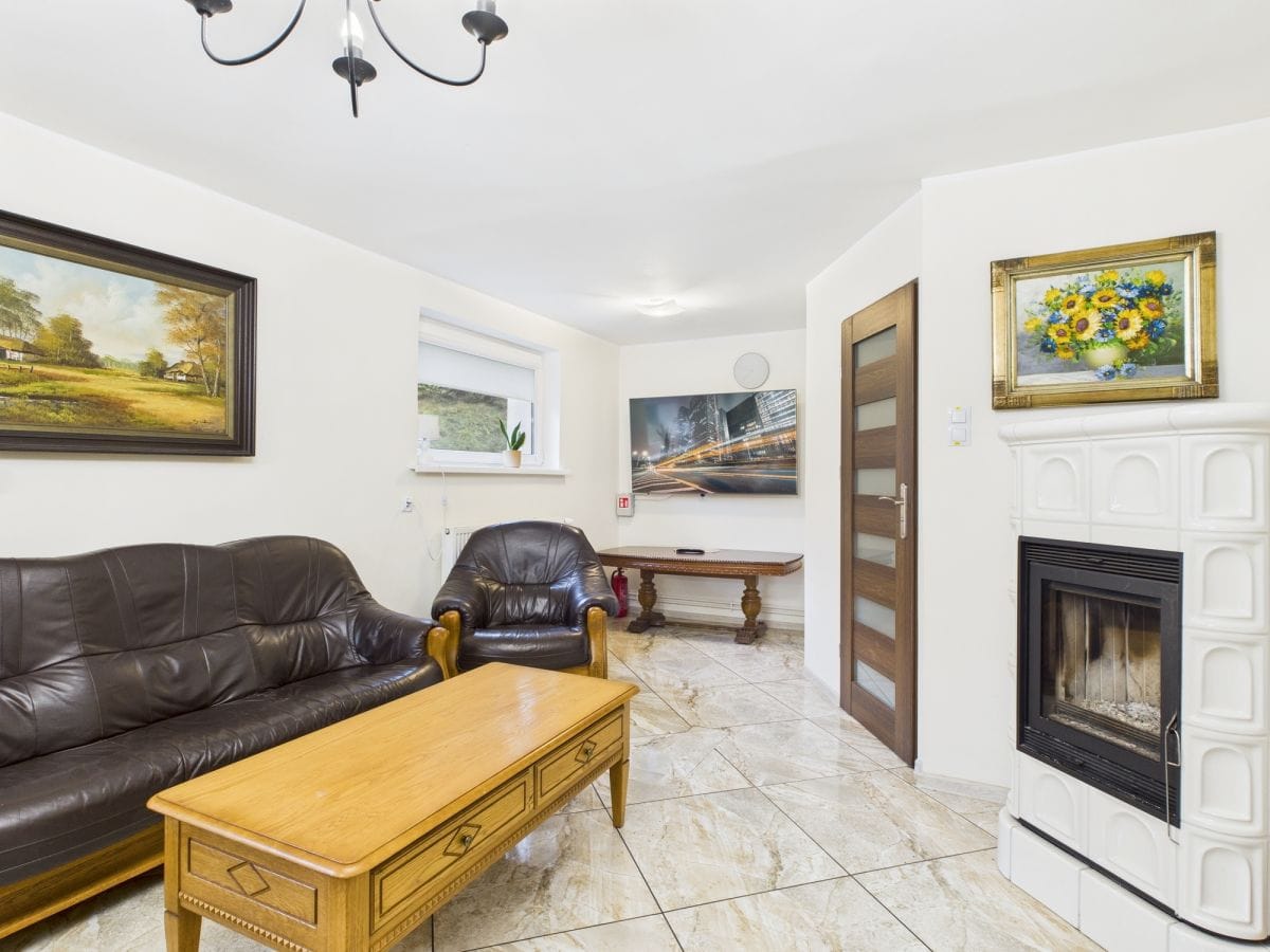 Dom  pokojowe na Sprzedaż