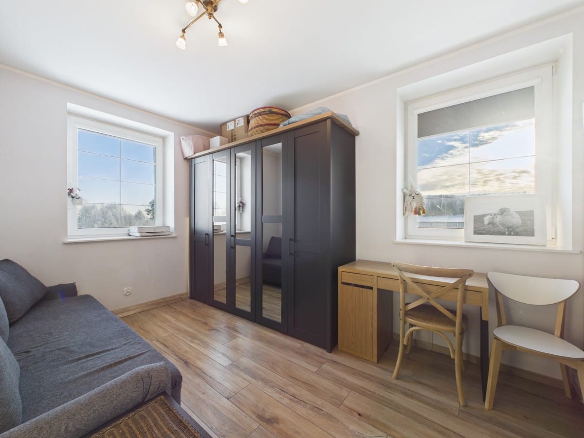 Dom 6 pokojowe na Sprzedaż