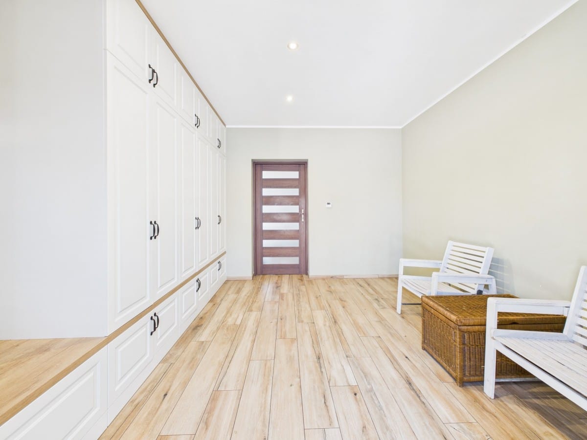 Dom 6 pokojowe na Sprzedaż