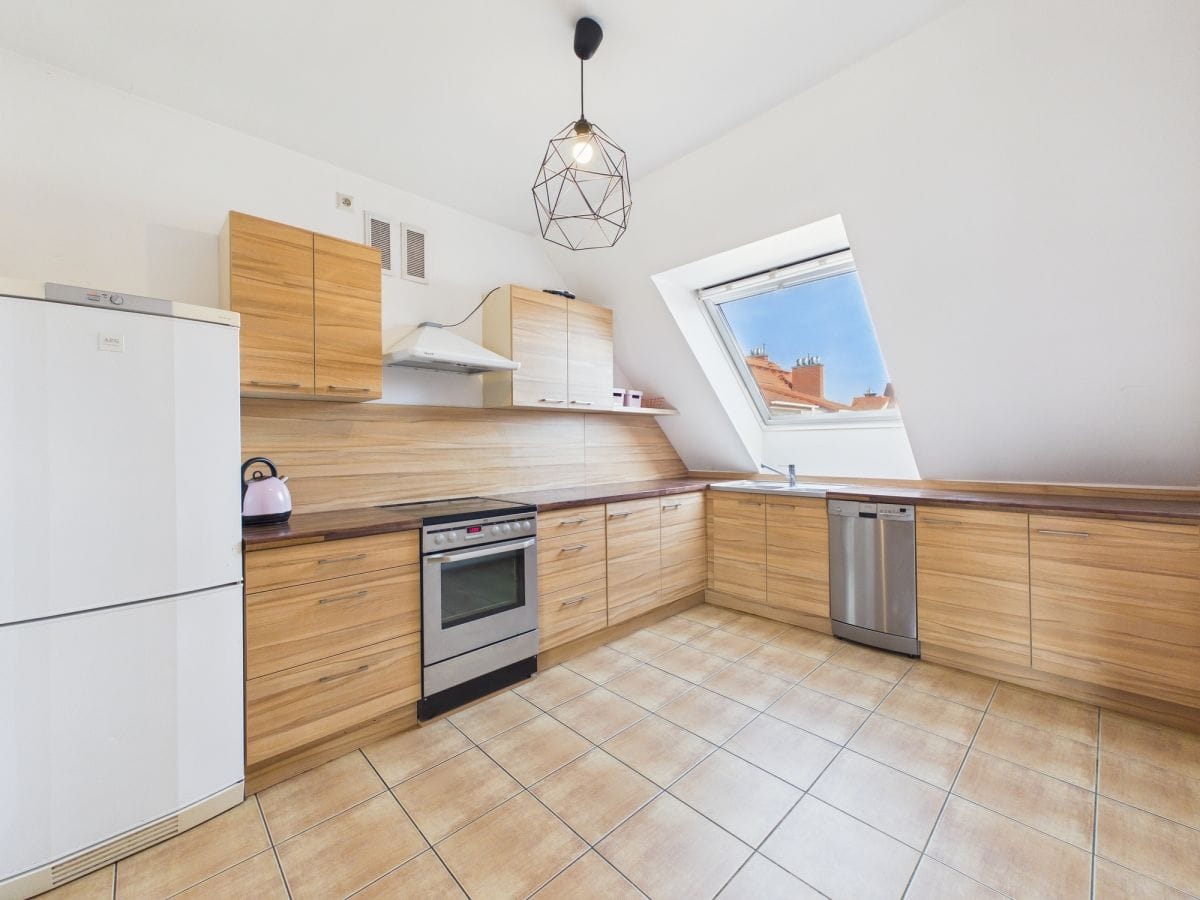 Mieszkanie 4 pokojowe na Sprzedaż