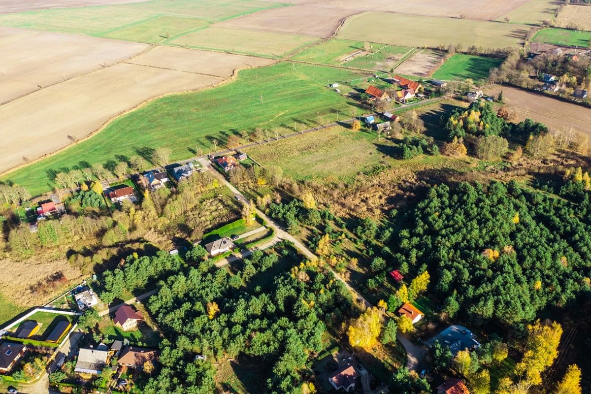 Działka  pokojowe na Sprzedaż