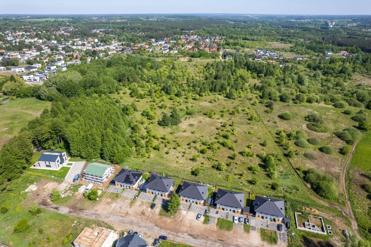 Działka na Sprzedaż  pokoje agencja Tur Nieruchomości Działka  pokojowe na Sprzedaż