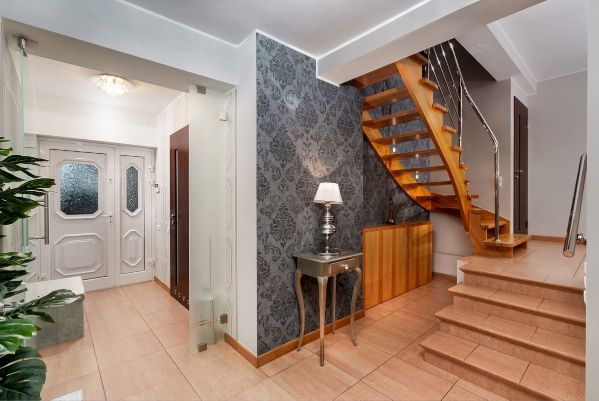 Dom 7 pokojowe na Sprzedaż