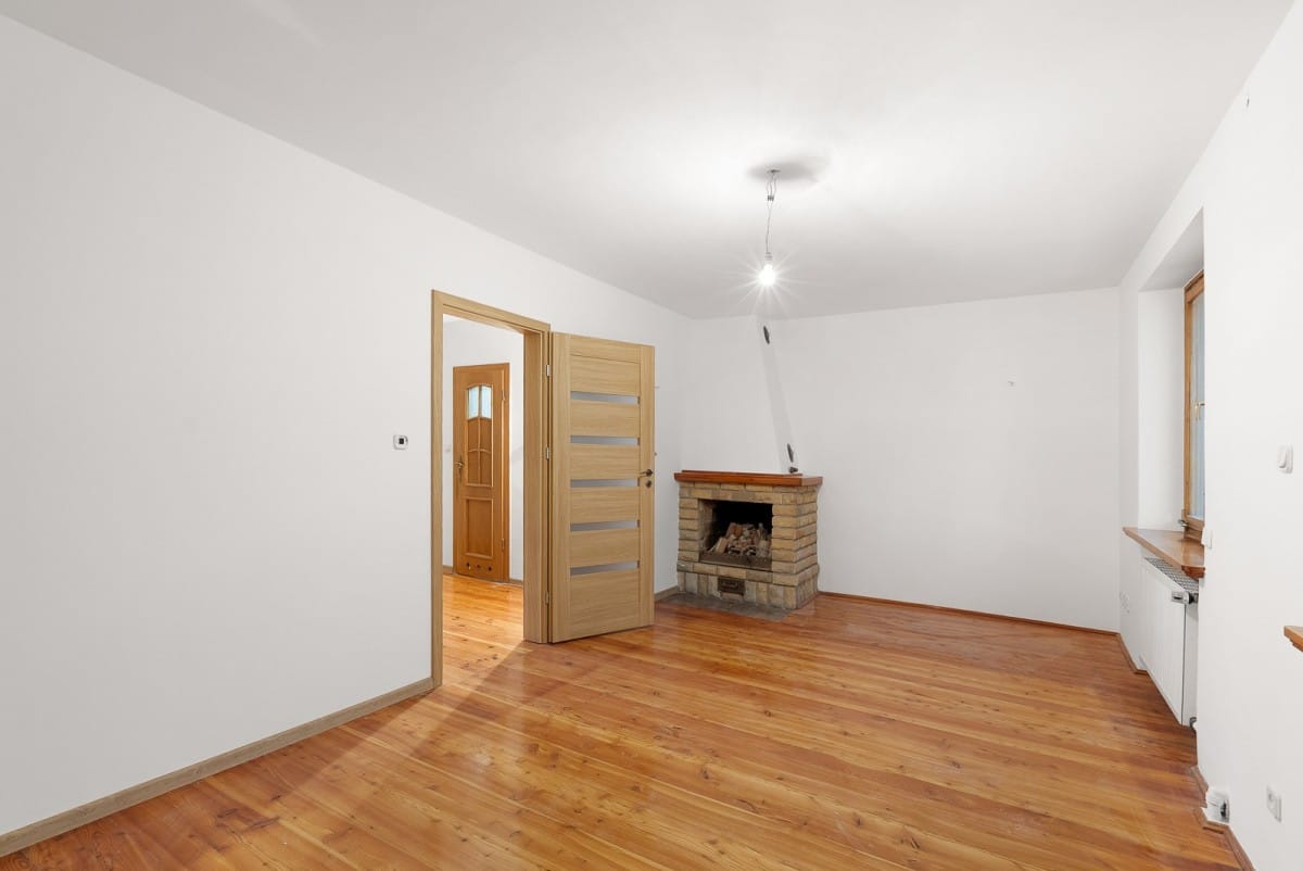 Dom  pokojowe na Sprzedaż