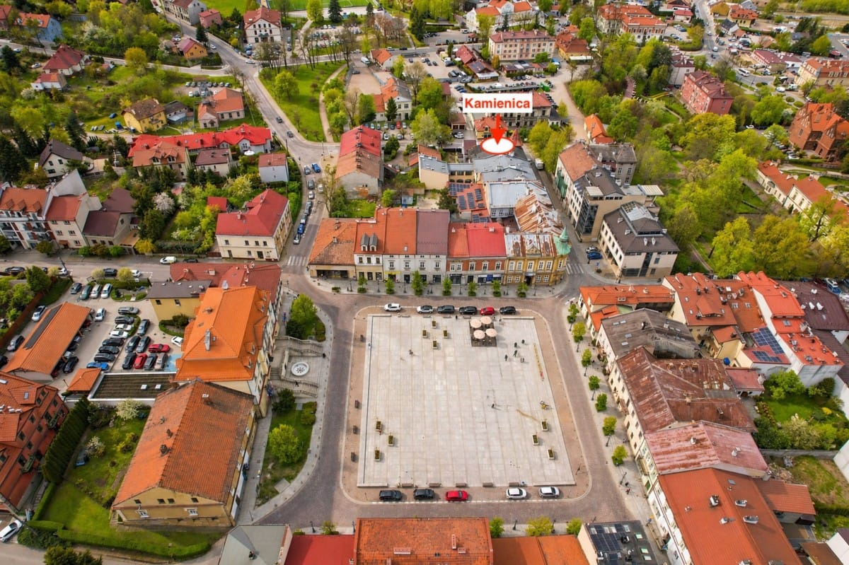 Dom 13 pokojowe na Sprzedaż
