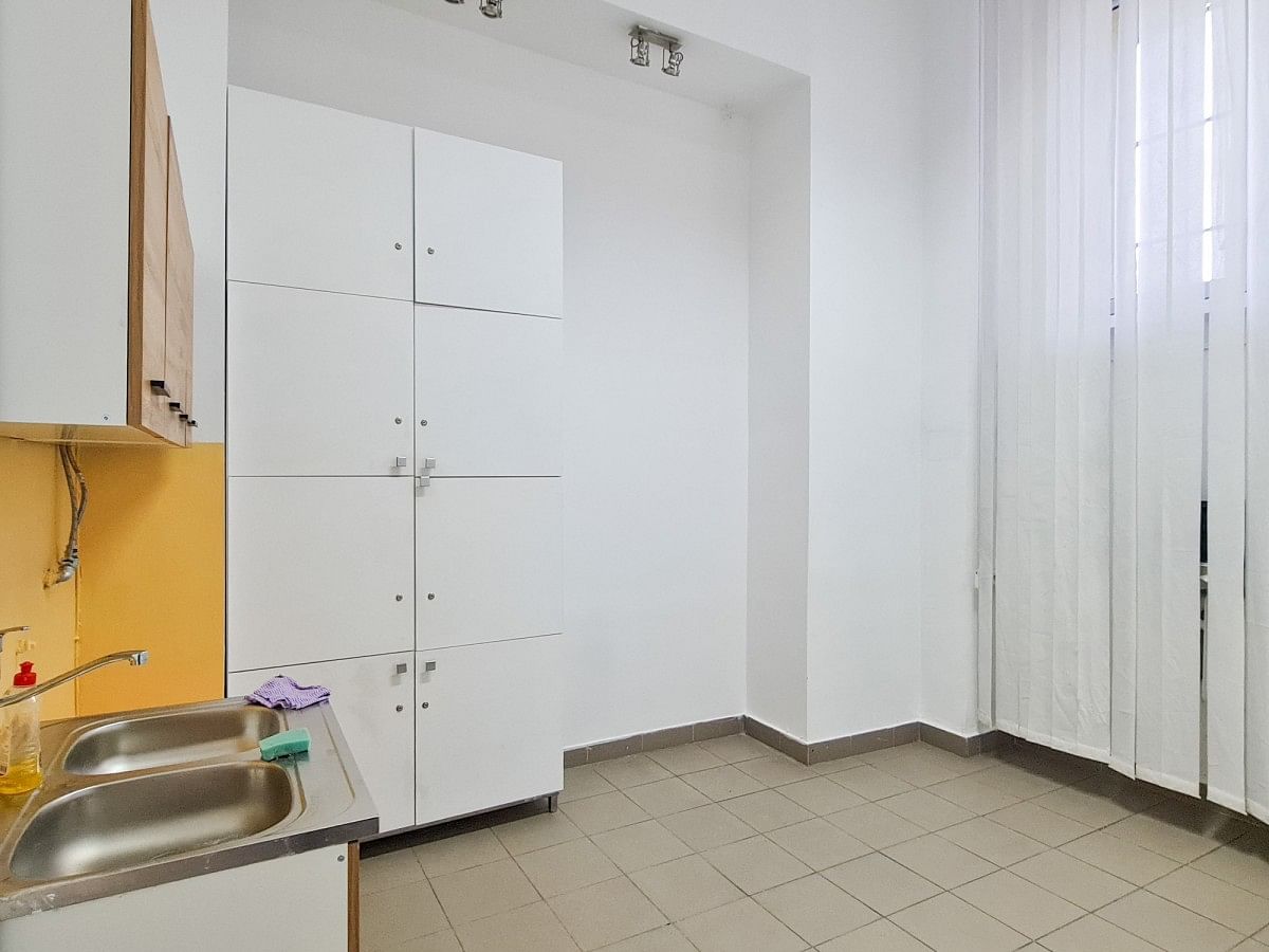 Lokal użytkowy  pokojowe na Wynajem