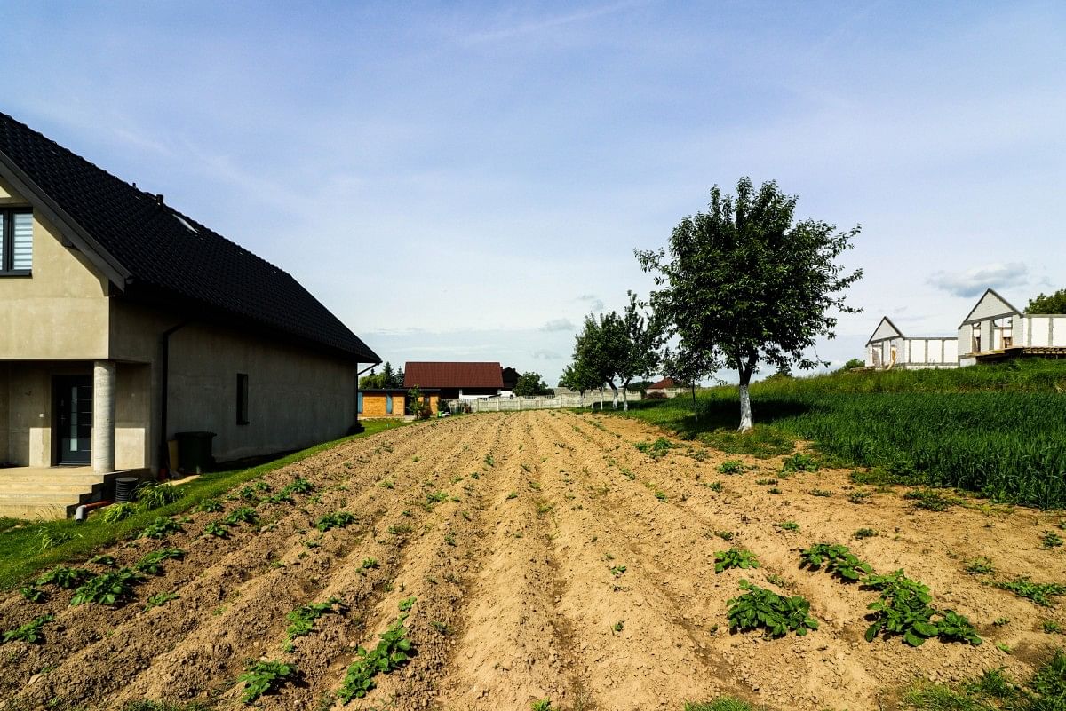 Działka  pokojowe na Sprzedaż
