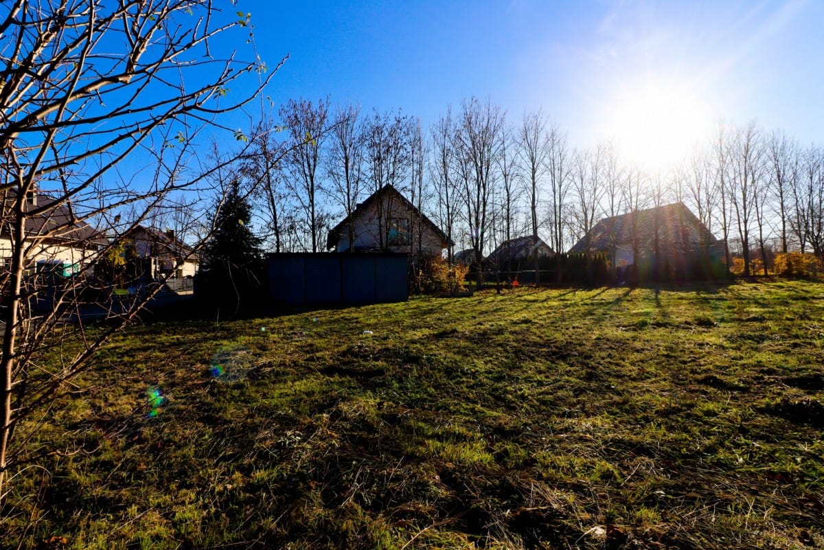 Działka  pokojowe na Sprzedaż