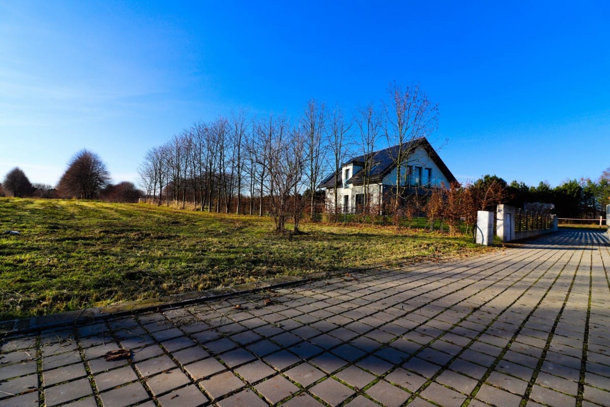 Działka  pokojowe na Sprzedaż