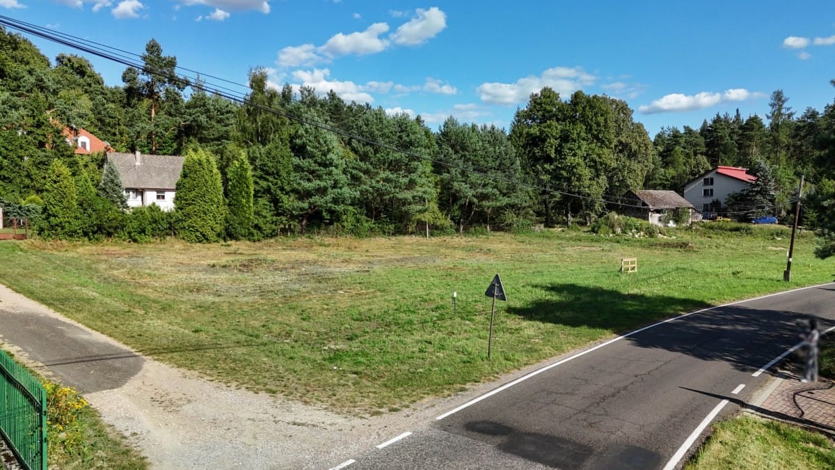 Działka  pokojowe na Sprzedaż