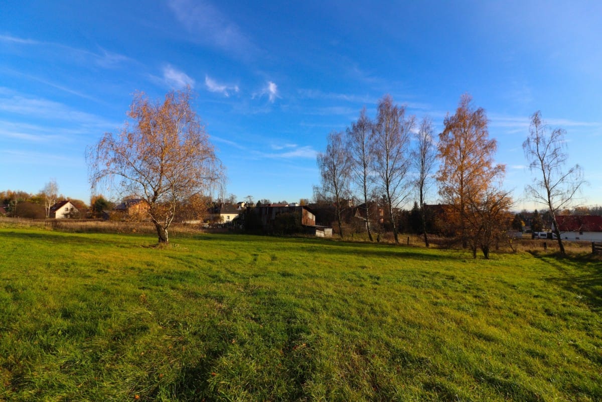 Działka  pokojowe na Sprzedaż