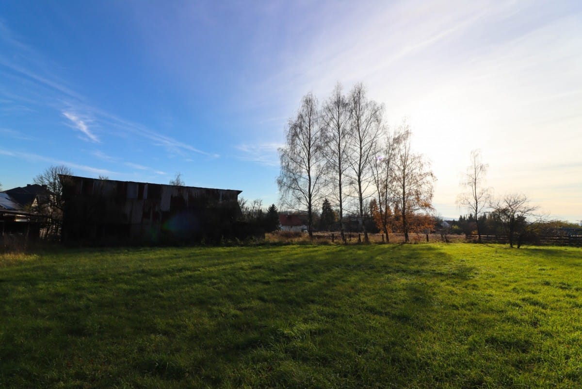 Działka  pokojowe na Sprzedaż