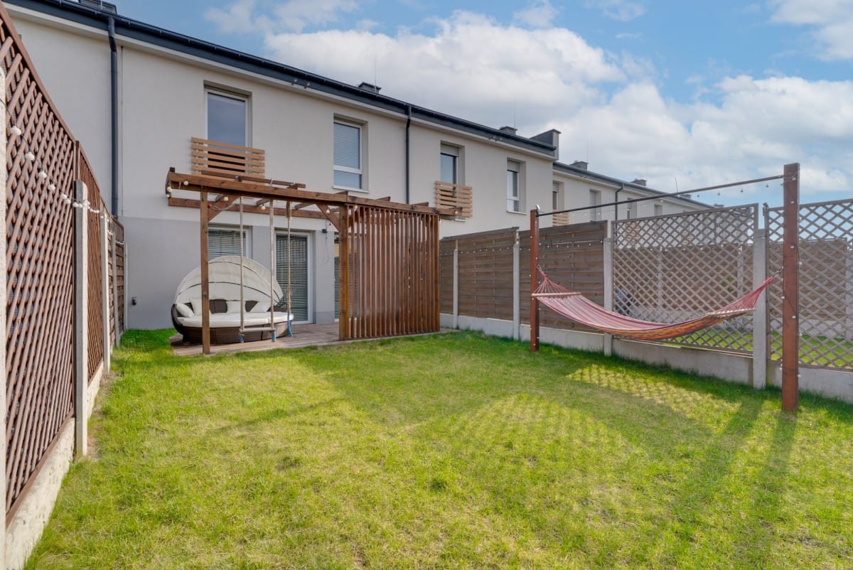 Dom 4 pokojowe na Sprzedaż