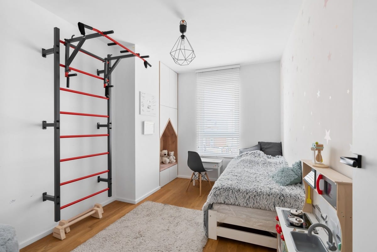 Dom 4 pokojowe na Sprzedaż