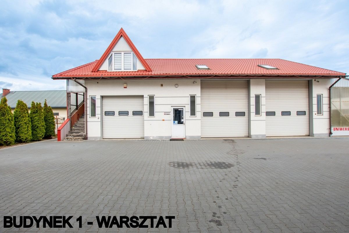 Dom 10 pokojowe na Sprzedaż