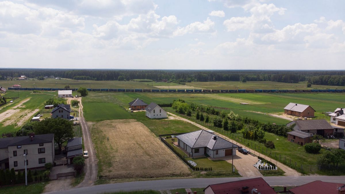 Działka  pokojowe na Sprzedaż