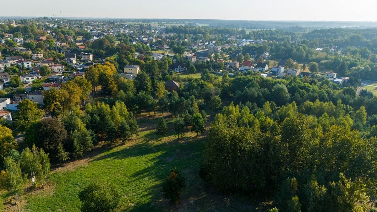 Działka  pokojowe na Sprzedaż