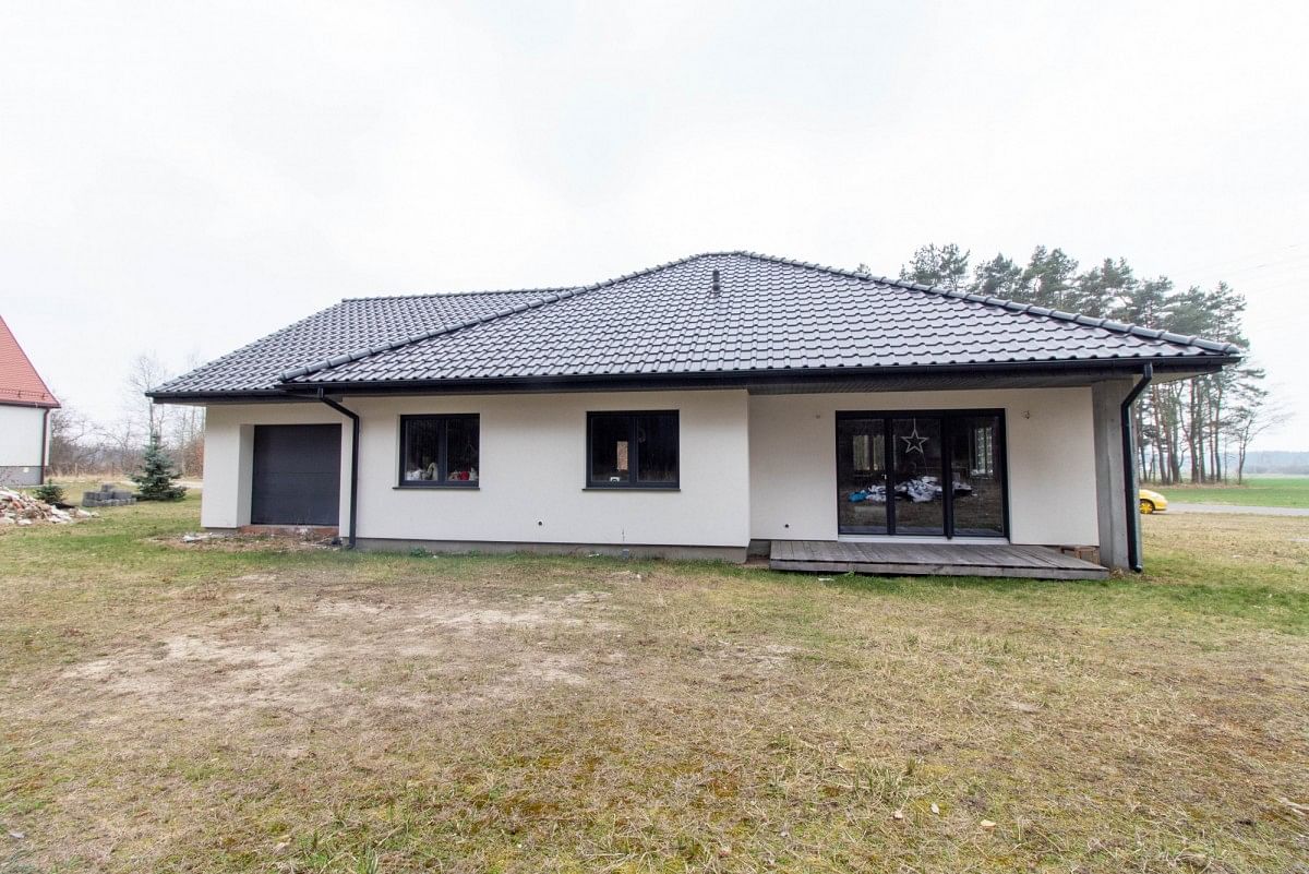 Dom 3 pokojowe na Sprzedaż