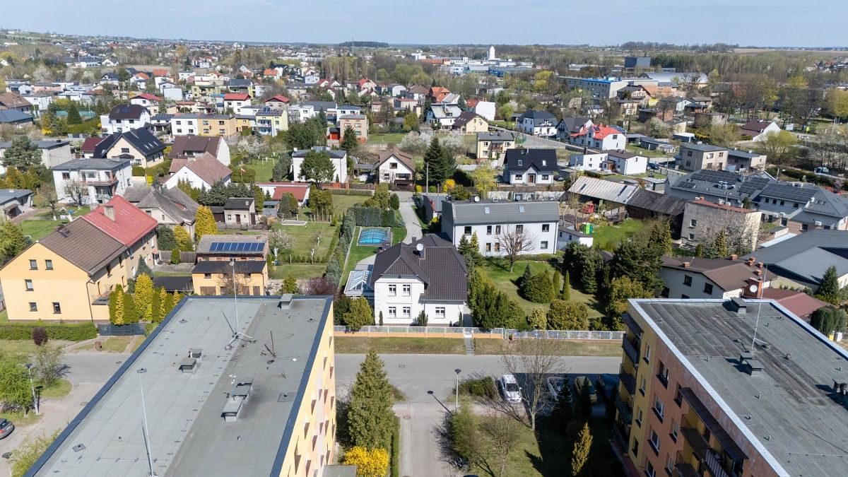 Dom 5 pokojowe na Sprzedaż