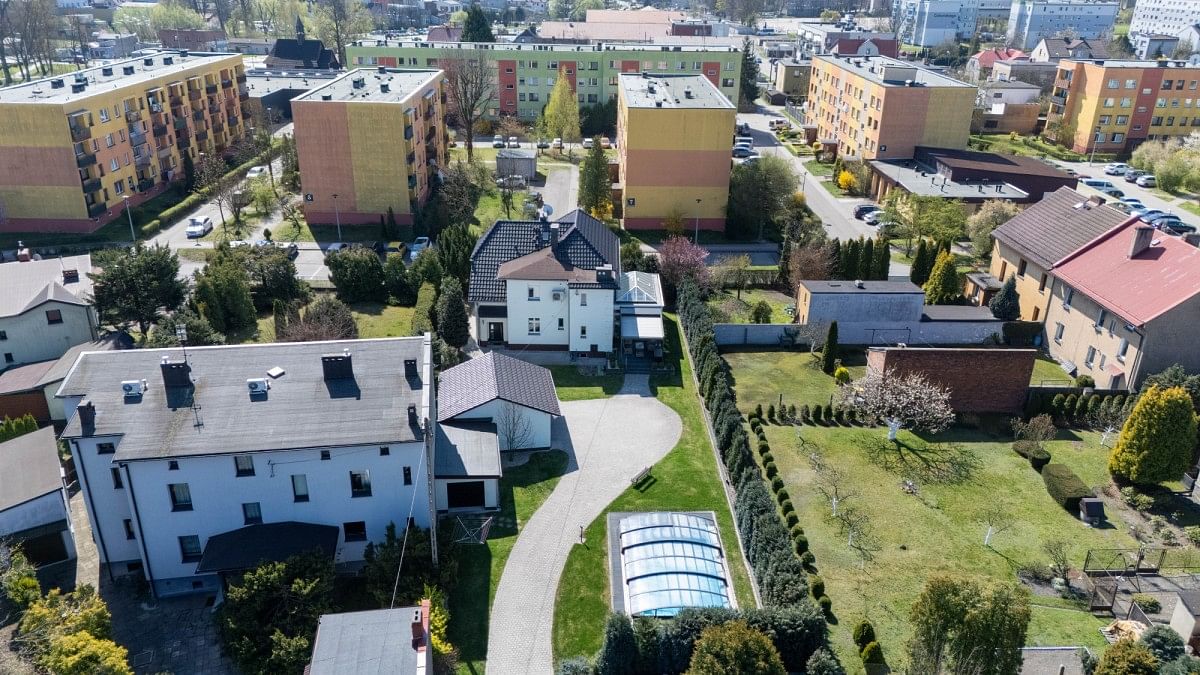 Dom 5 pokojowe na Sprzedaż