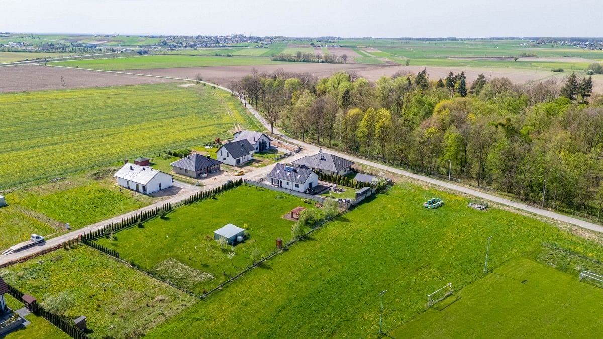 Dom 4 pokojowe na Sprzedaż