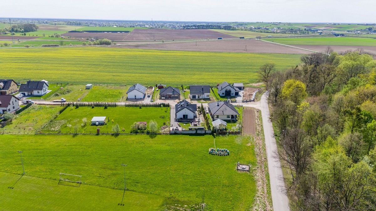 Dom 4 pokojowe na Sprzedaż