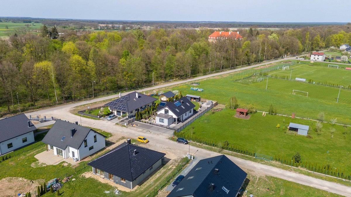 Dom 4 pokojowe na Sprzedaż