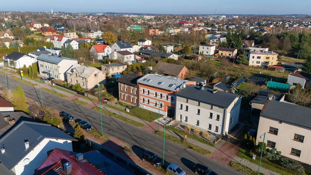 Dom 10 pokojowe na Sprzedaż