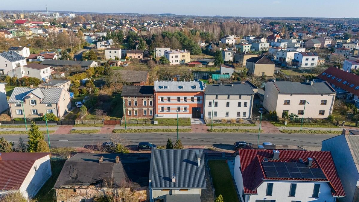 Dom 10 pokojowe na Sprzedaż