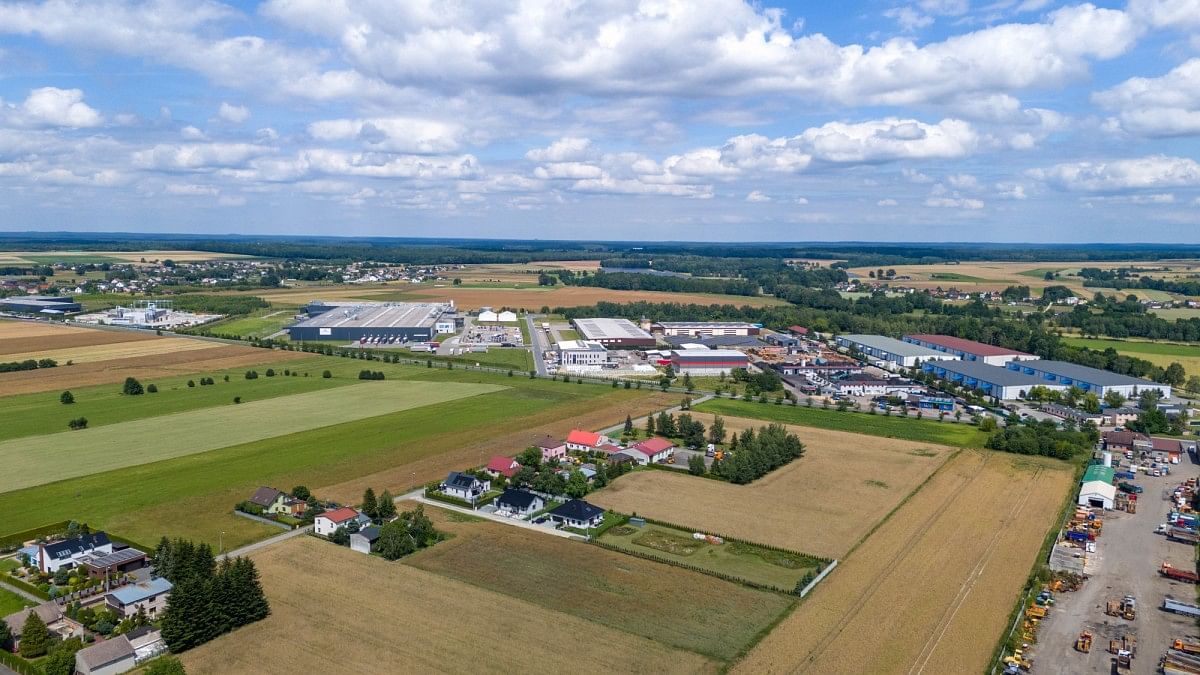 Działka  pokojowe na Sprzedaż