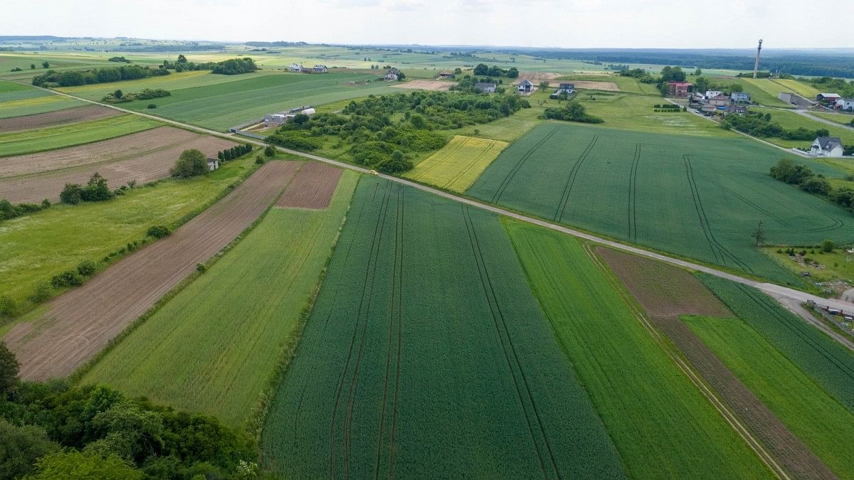 Działka  pokojowe na Sprzedaż