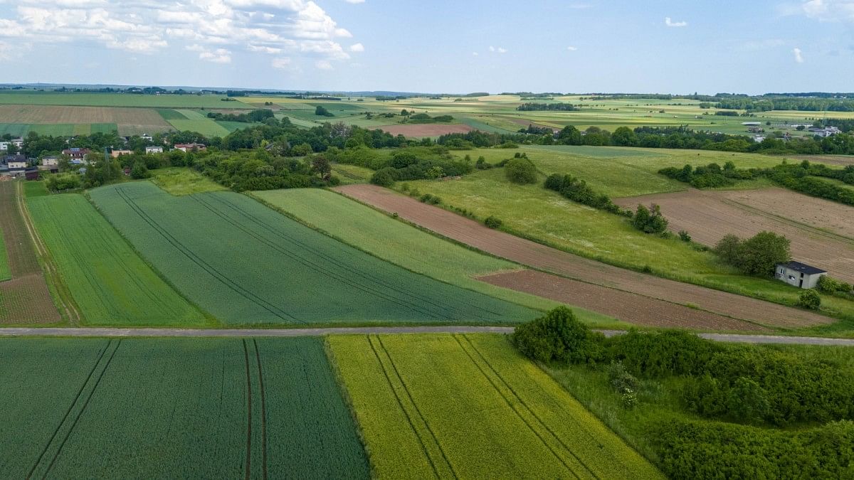 Działka  pokojowe na Sprzedaż