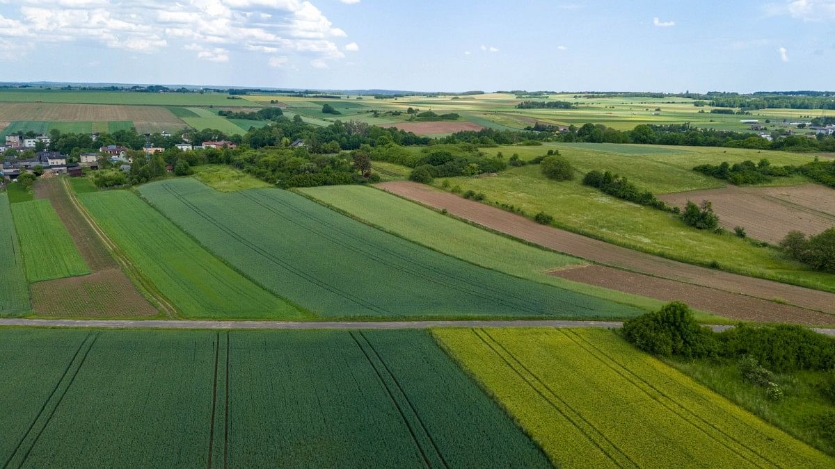 Działka  pokojowe na Sprzedaż