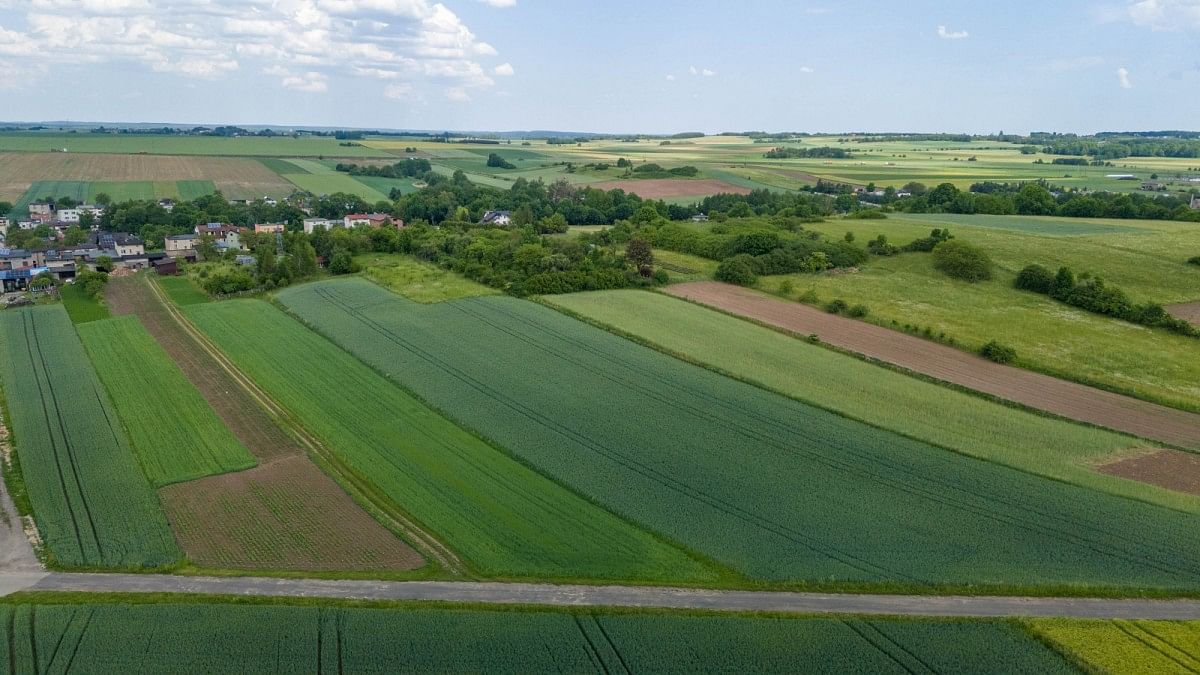 Działka  pokojowe na Sprzedaż