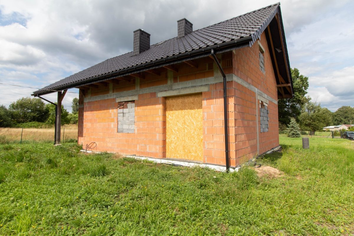Dom 2 pokojowe na Sprzedaż