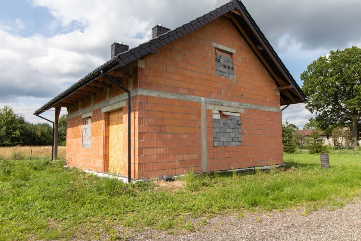 Dom 2 pokojowe na Sprzedaż
