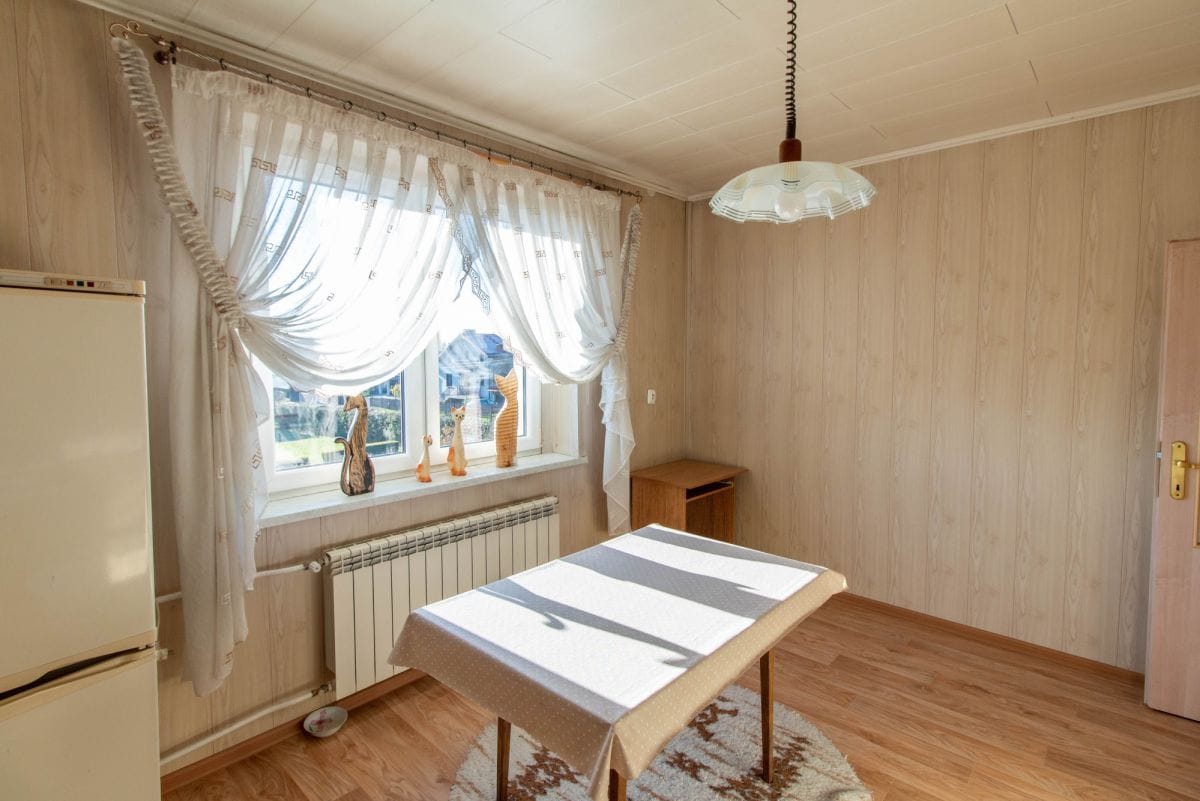 Dom 4 pokojowe na Sprzedaż