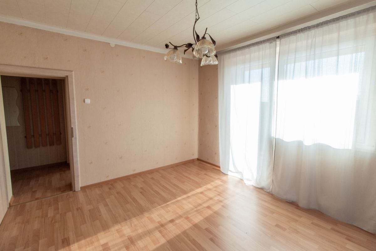 Dom 4 pokojowe na Sprzedaż