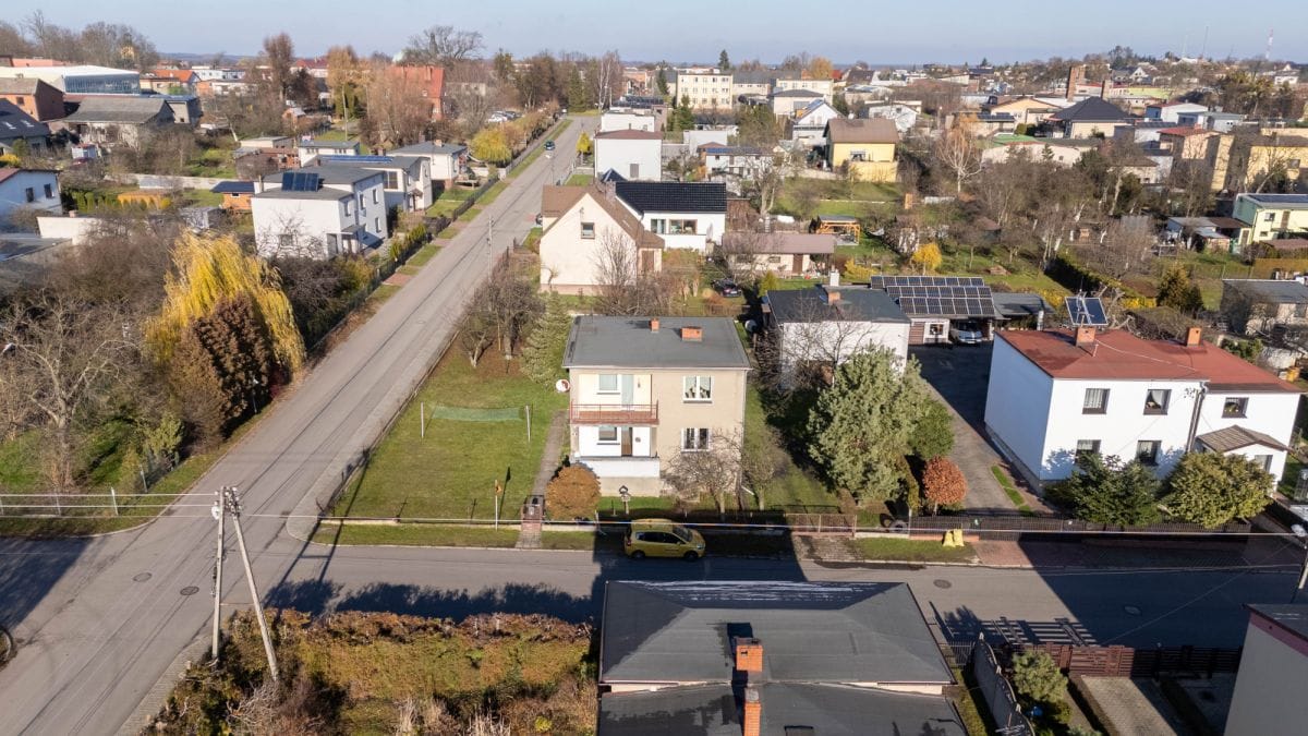 Dom 4 pokojowe na Sprzedaż