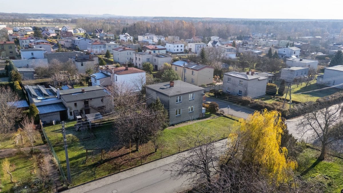 Dom 4 pokojowe na Sprzedaż