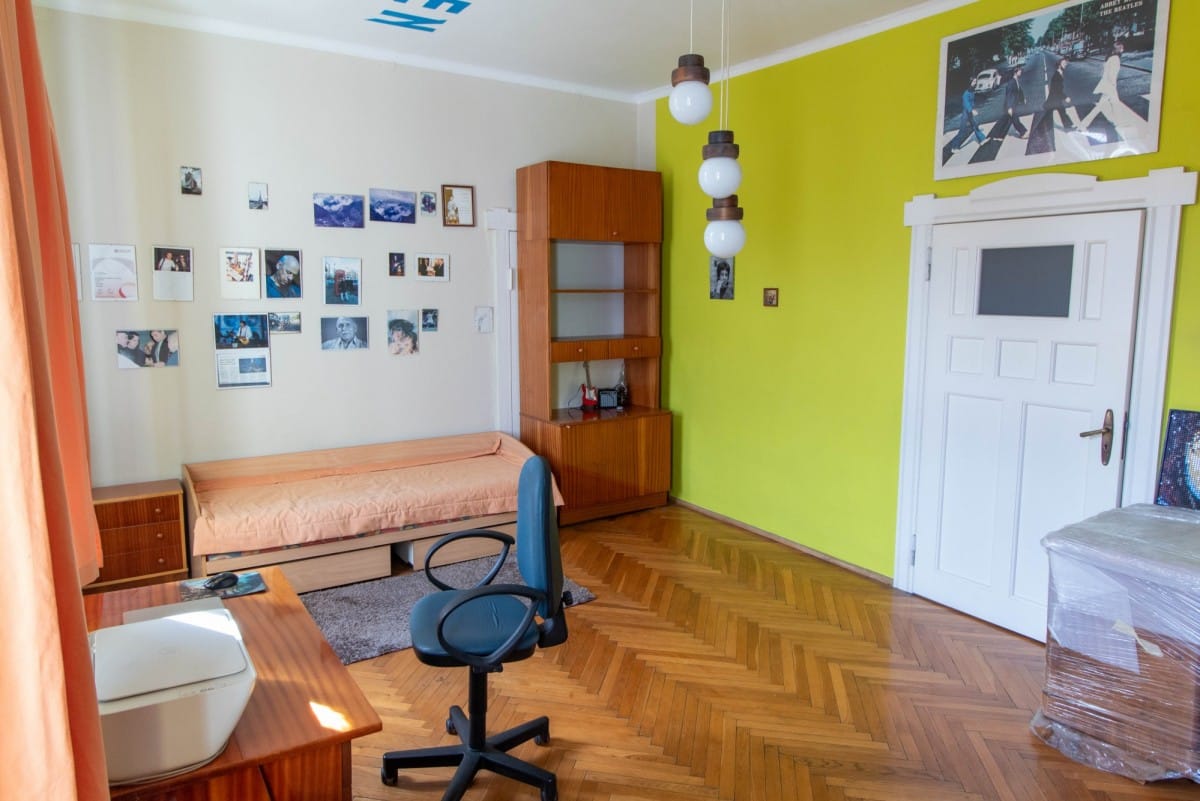 Mieszkanie 4 pokojowe na Sprzedaż