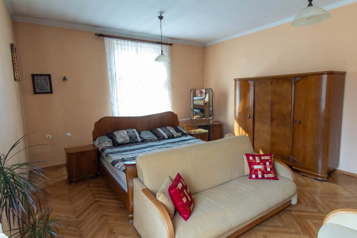 Mieszkanie 4 pokojowe na Sprzedaż